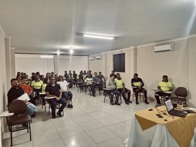 Imagem referente à notícia SMT em Treinamento