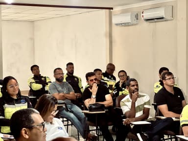 Imagem referente à notícia SMT em Treinamento